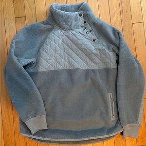 Abercrombie & Fitch Blue Quilted Pull-over Fleece